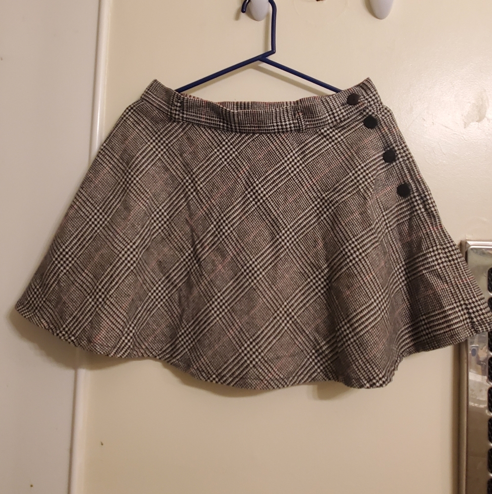 Check print skirt
